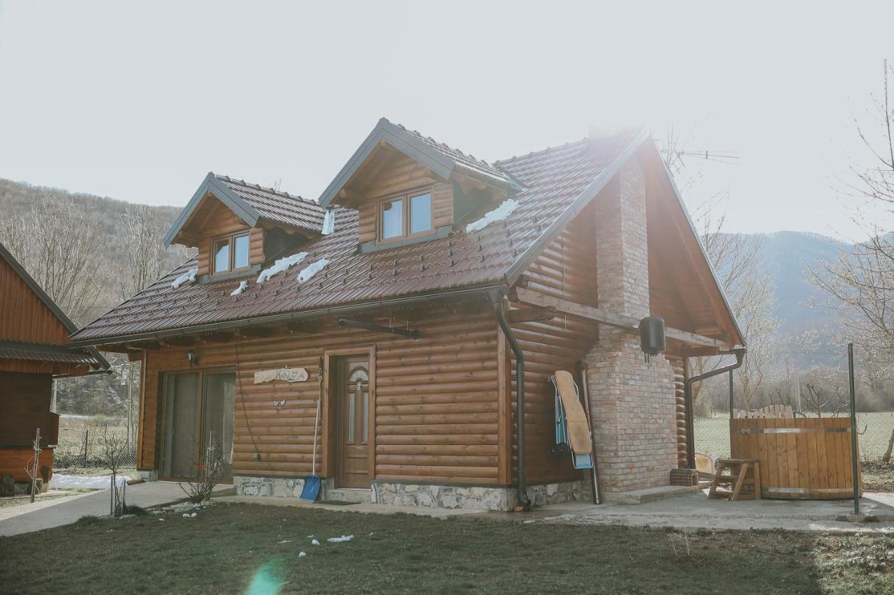 Villa Manuela Gospić Exterior foto